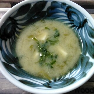 青さ海苔と高野豆腐のお味噌汁